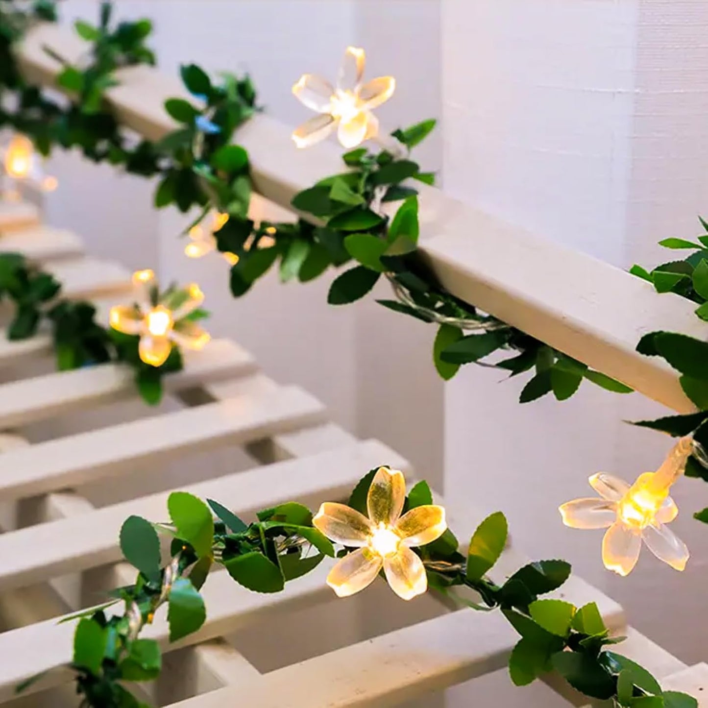 BloomGlow LED Flower String Lights – USB Powered