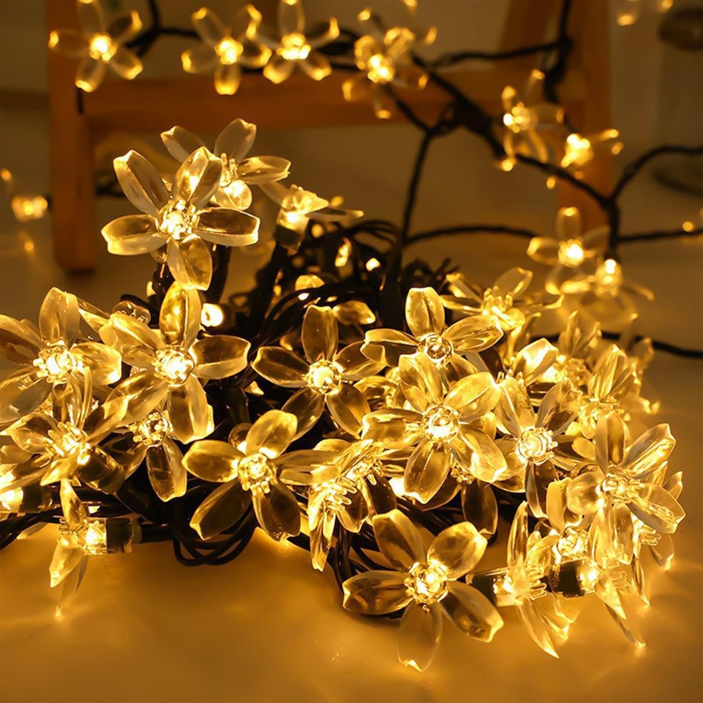 BloomGlow LED Flower String Lights – USB Powered