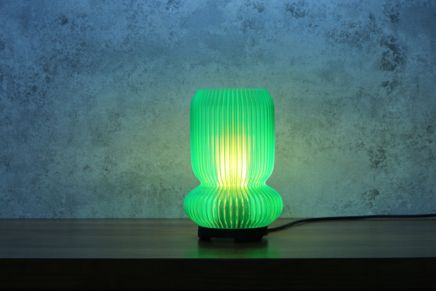 Amber Drift - Luxury 3D Printed Sustainable Hadyn Lamp