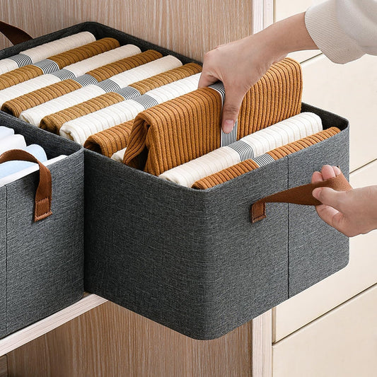 Wardrobe Organizer for Clothes with Metal Frame Rectangle Storage Baskets