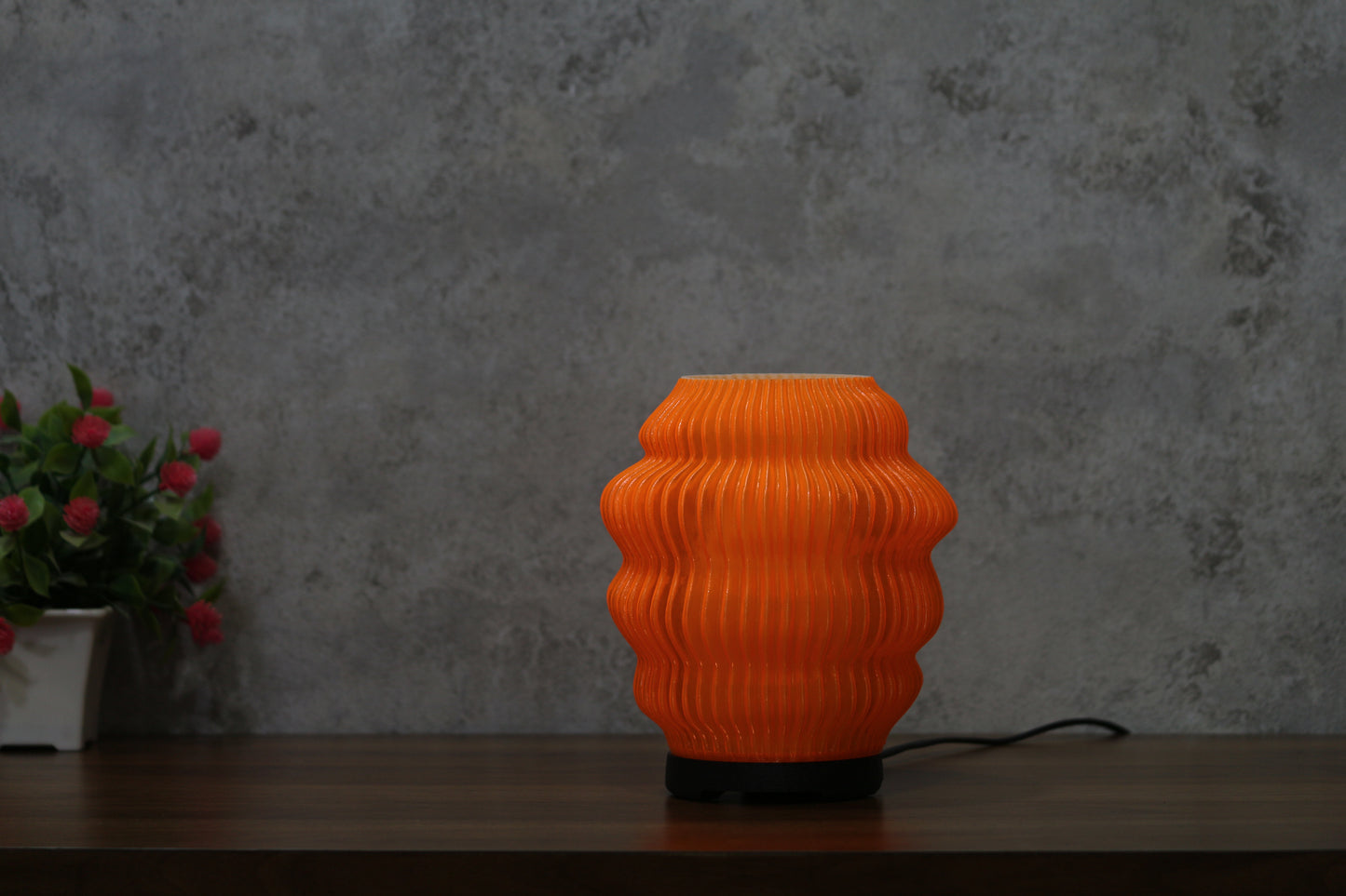 Lava Bloom - Luxury 3D Printed Sustainable Hadyn Lamp