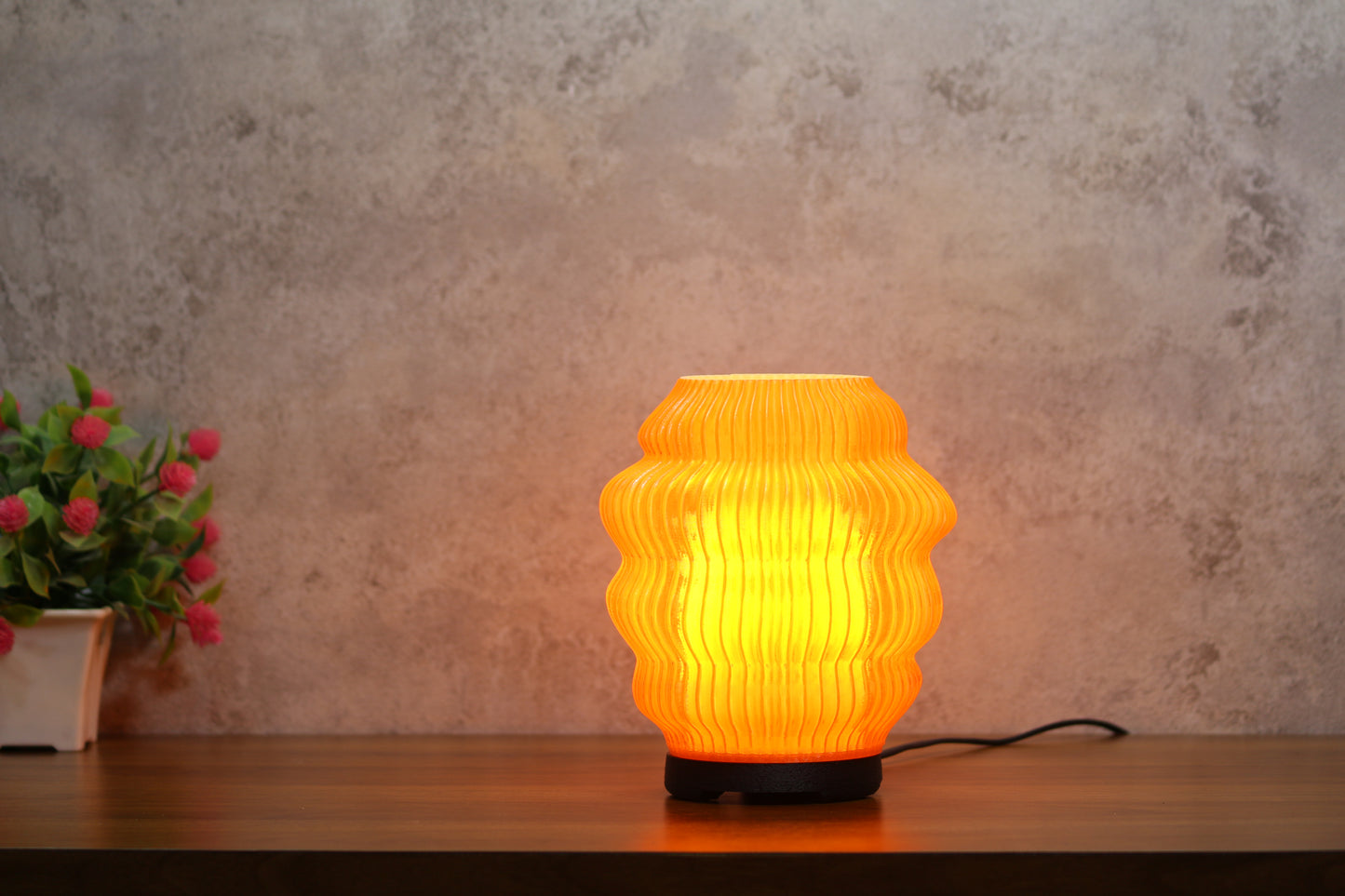 Lava Bloom - Luxury 3D Printed Sustainable Hadyn Lamp