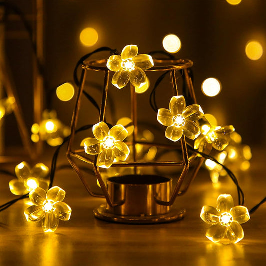 BloomGlow LED Flower String Lights – USB Powered
