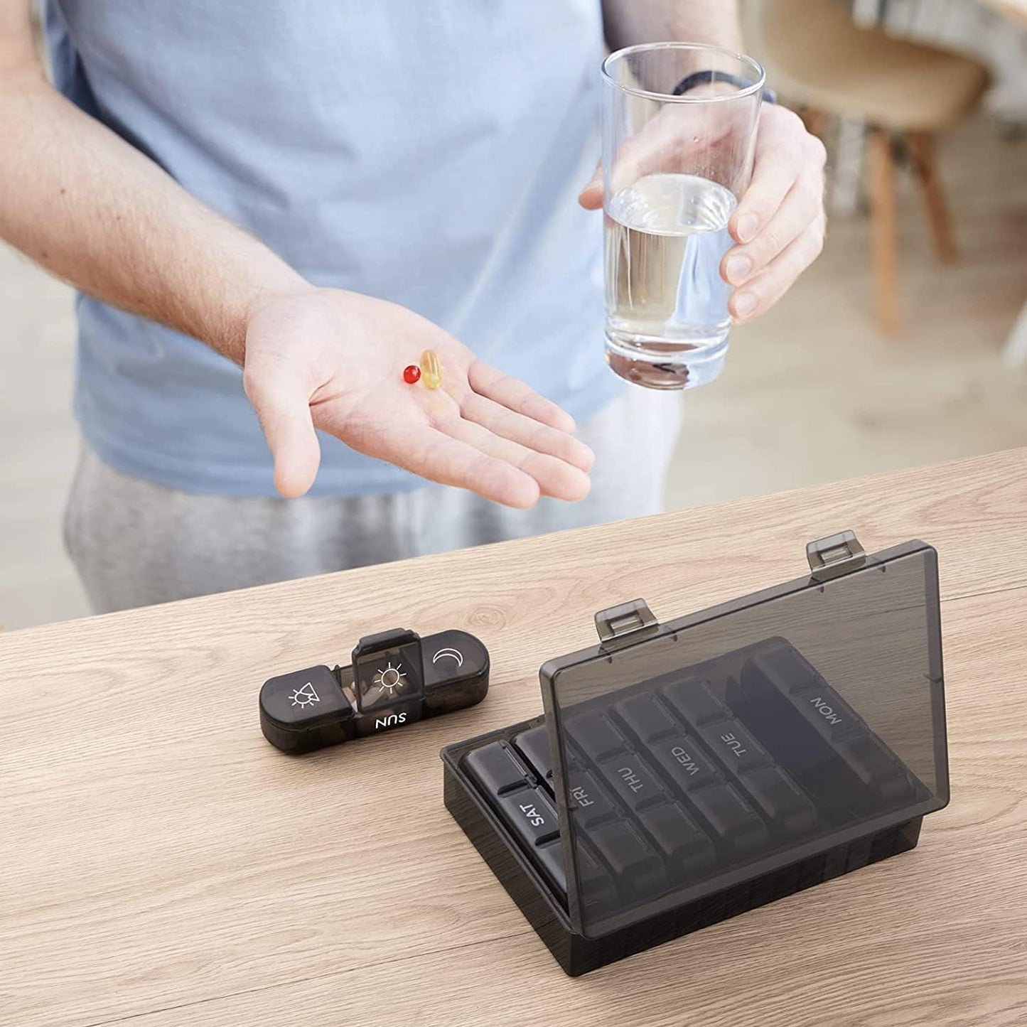 Premium Weekly Pill Organizer 3 Times a Day| Portable Travel Pill Box -7 Day