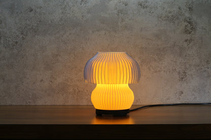 Jellyfish Table Lamp- Luxury 3D Printed Sustainable Hadyn Lamp